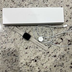 Apple Watch Series 7 41mm, GPS